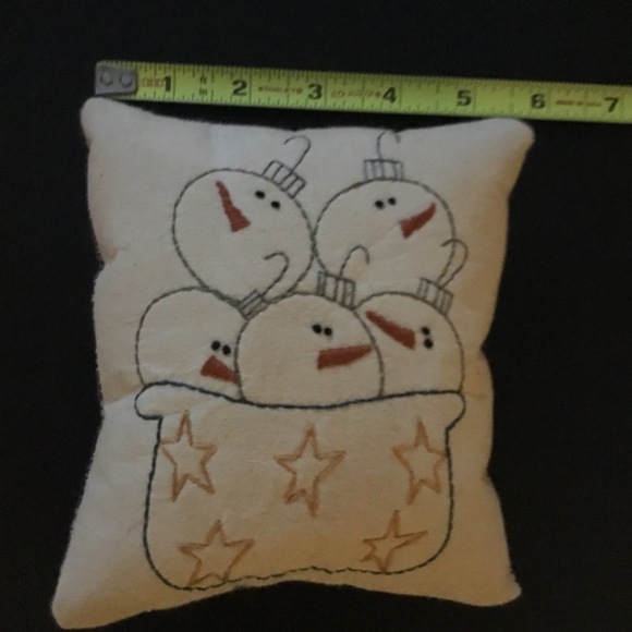 Small pillows - Picture 4 of 5